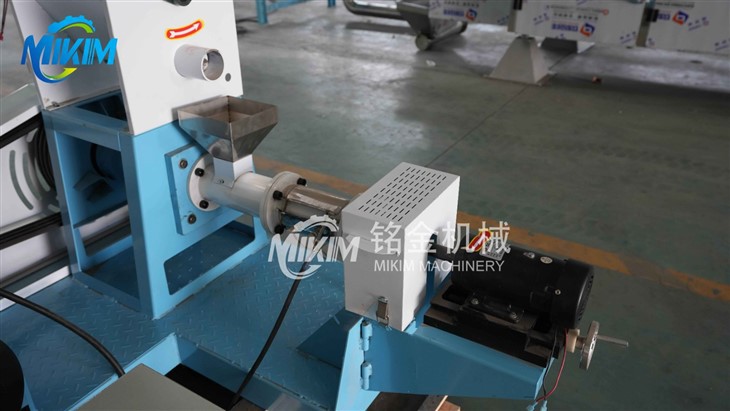 Pet Extruder Machine